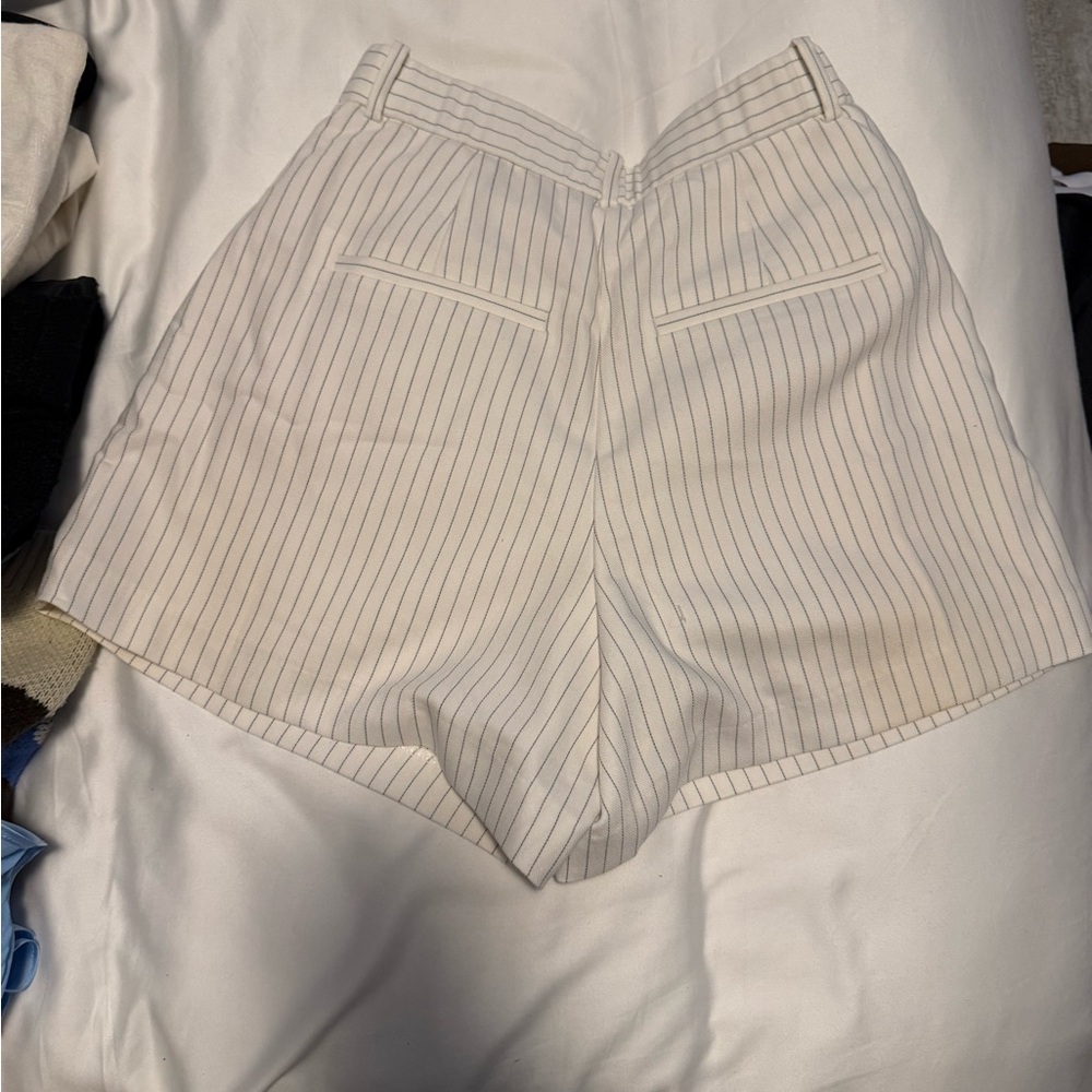 Abercrombie & Fitch High Waist Striped White Shorts